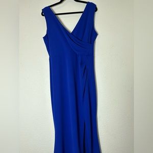 Stunning floor length royal blue gown XL